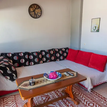 Fantasea Resort: First House *